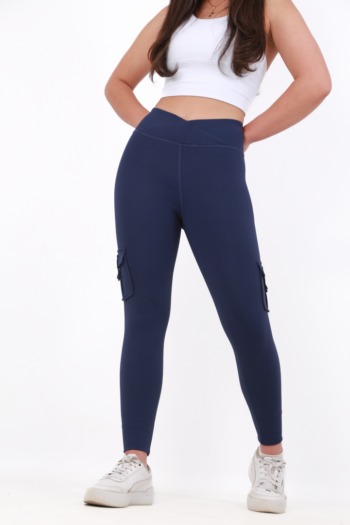 Shapewear TNG Cargo Leggings - Navy blueaos-init aos-animate