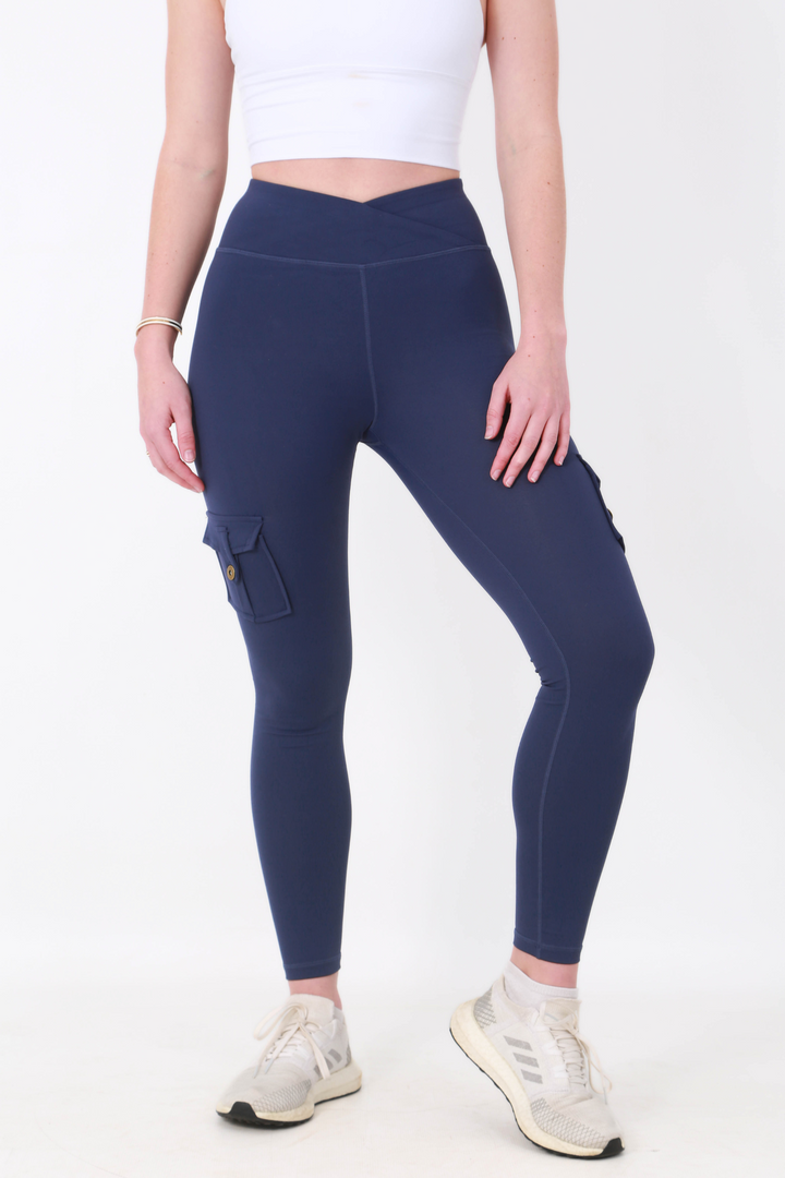 Shapewear TNG Cargo Leggings - Navy blueaos-init aos-animate