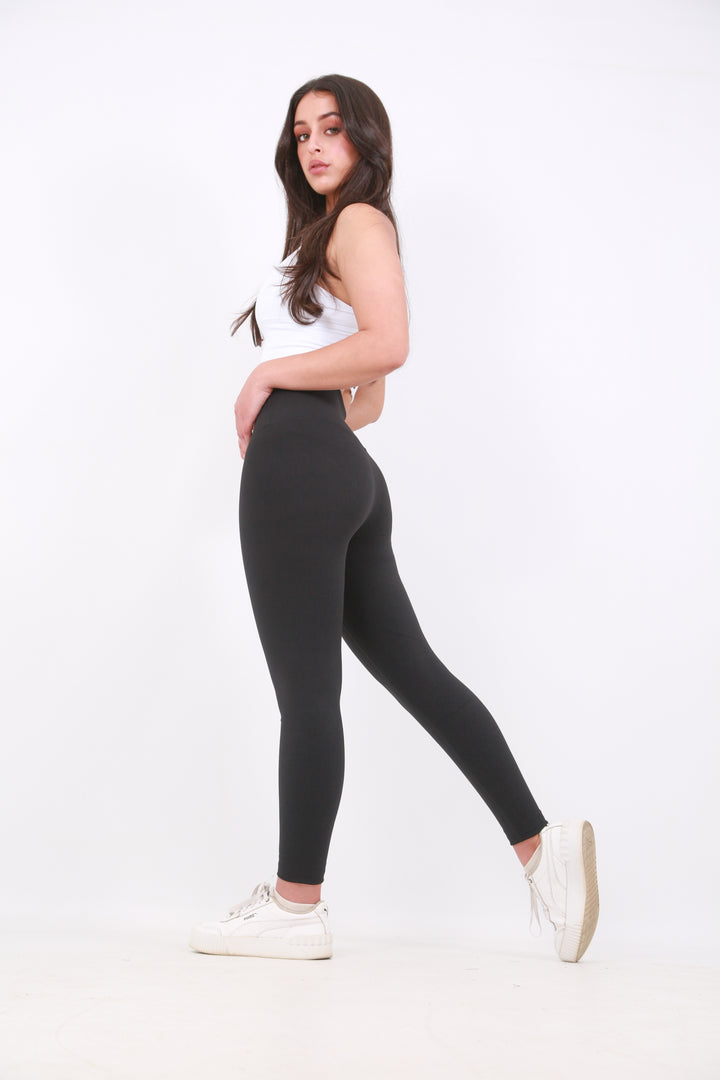Gym Bunny Lulu  - Buttery soft Yoga Pants- Blackaos-init aos-animate