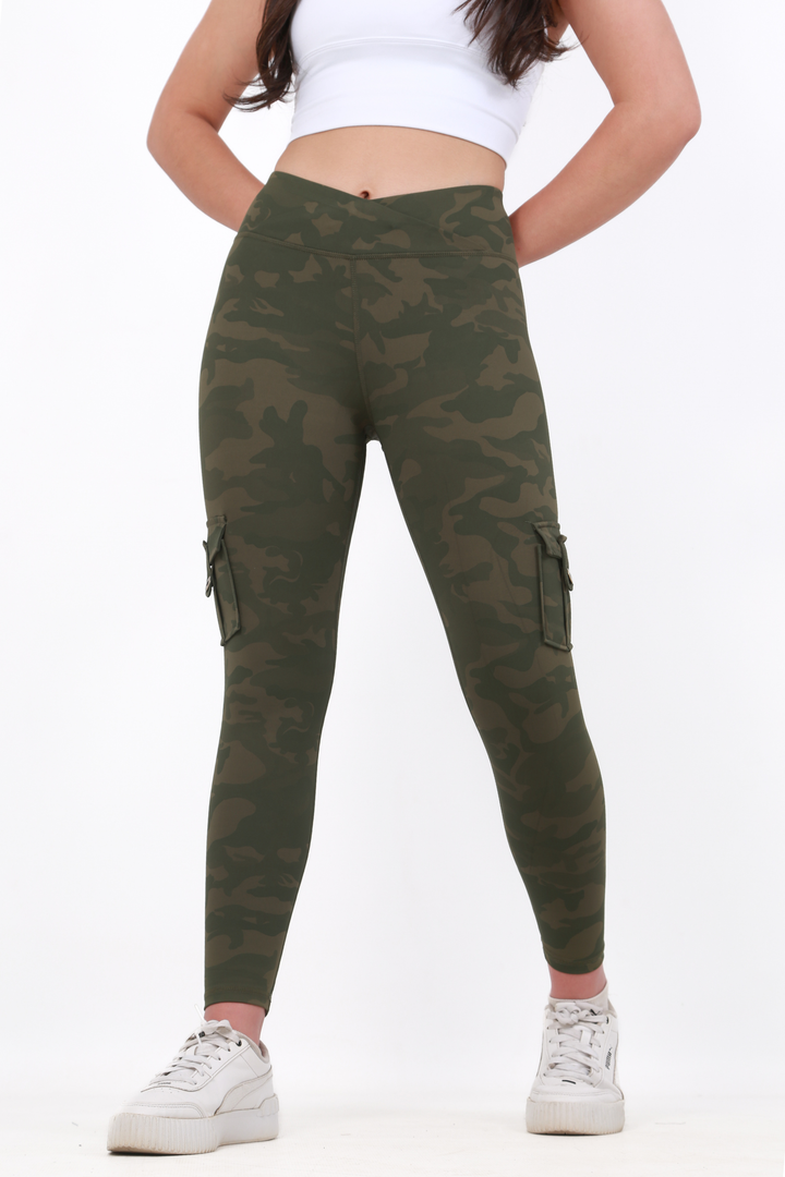Shapewear TNG Cargo Leggings -  Green Camoaos-init aos-animate