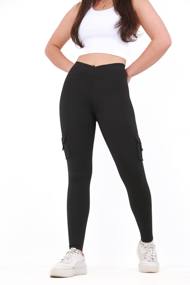 Shapewear TNG Cargo Leggings - Blackaos-init aos-animate