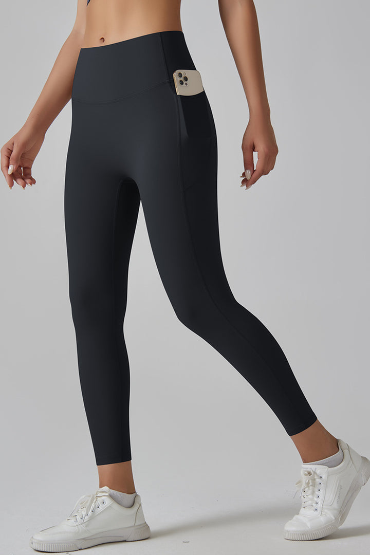 Gym Bunny Core Control Leggings (7/8 Length)- Blackaos-init aos-animate