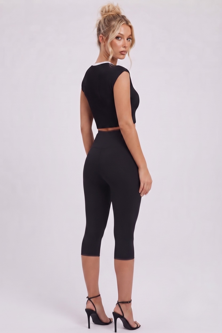 Gym Bunny Smooth capri leggings-Blackaos-init aos-animate