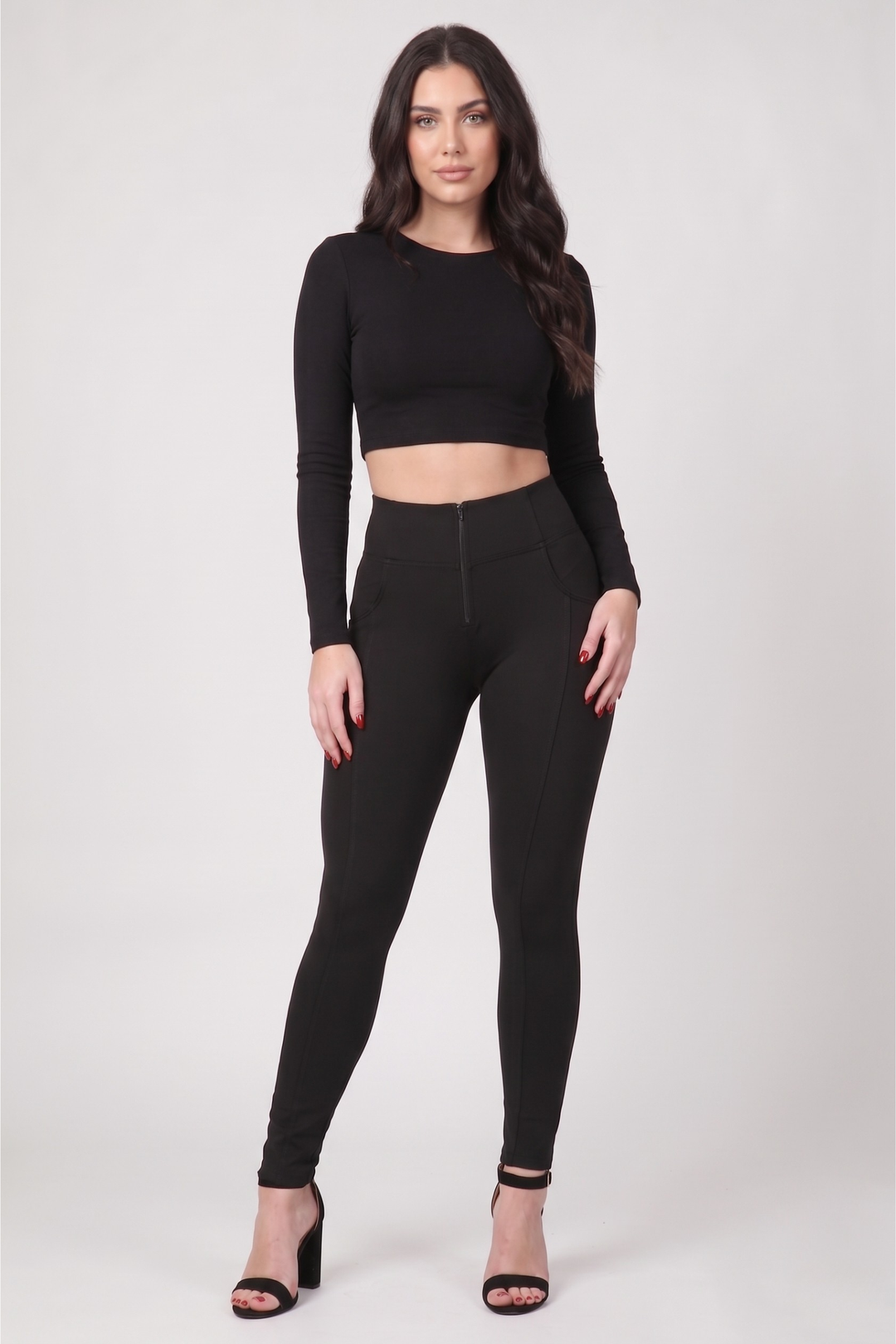 aos-init aos-animate