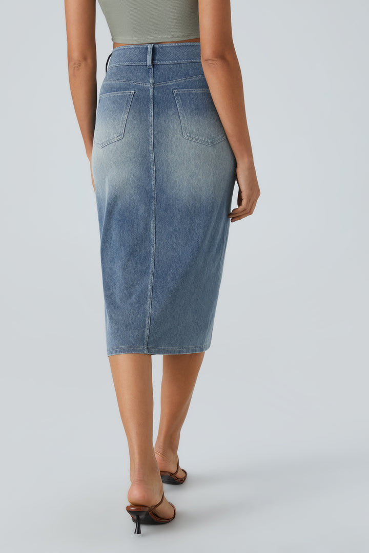 Snugz Super stretch Denim Skirt - Light blueaos-init aos-animate