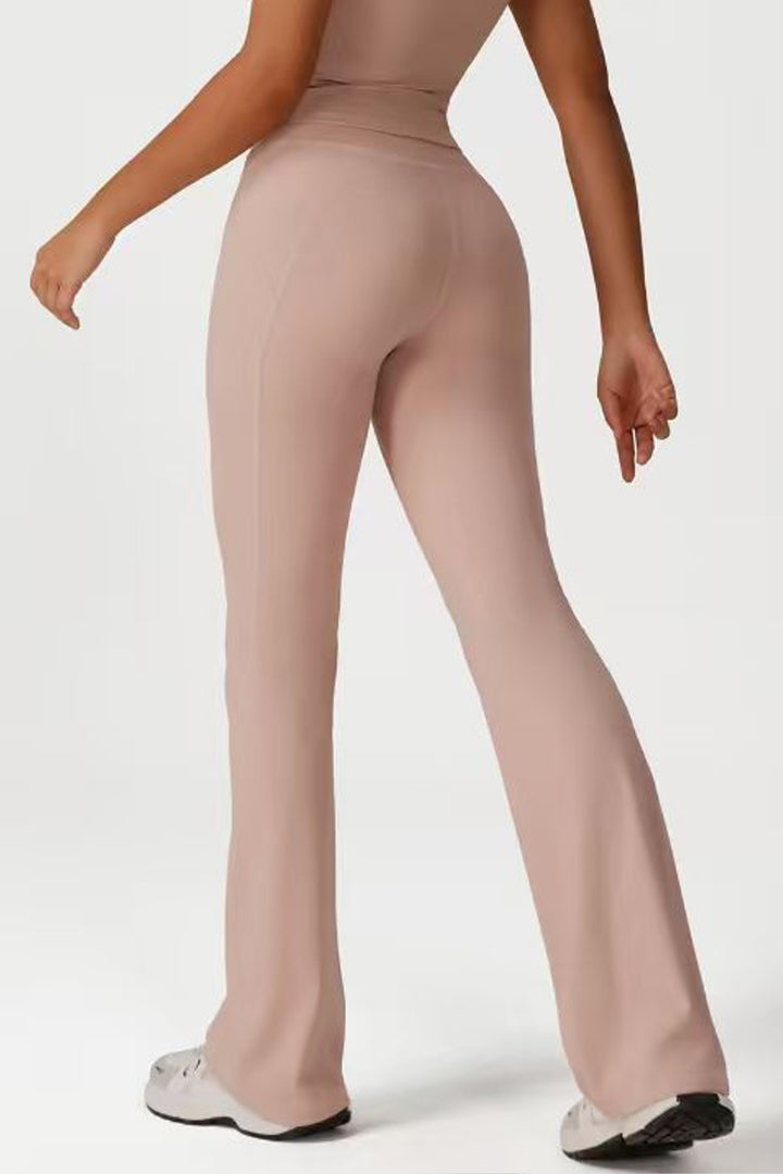 Gym Bunny Pocket-Perfect Flare leggings- Warm Taupeaos-init aos-animate