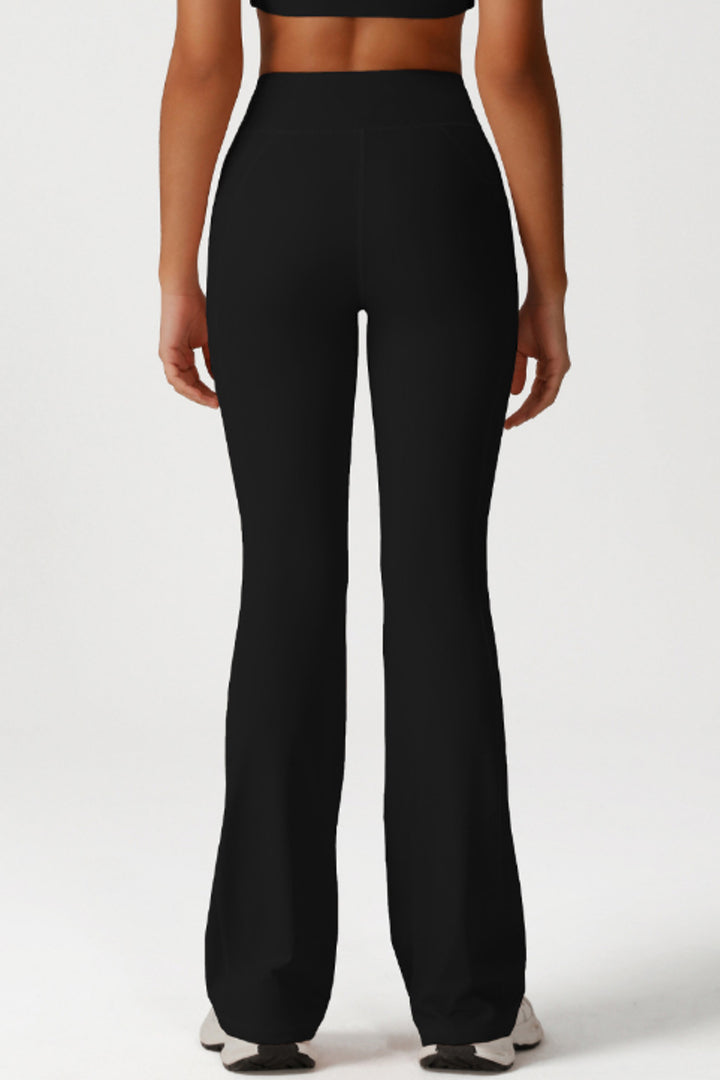 Gym Bunny Pocket-Perfect Flare leggings- Blackaos-init aos-animate