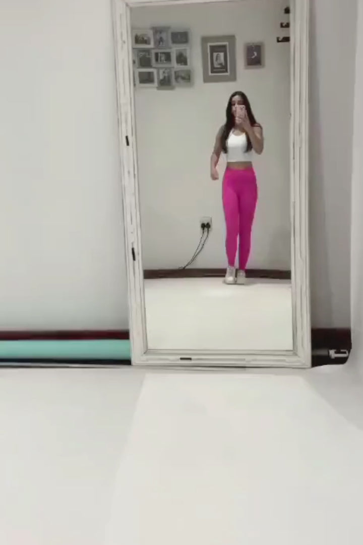 Gym Bunny Booty Boosting Leggings - Fuchia pinkaos-init aos-animate