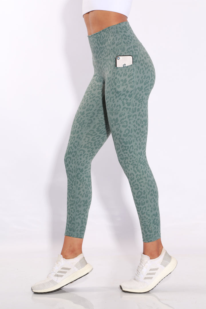 Shapewear TNG Staple leggings - green leopardaos-init aos-animate